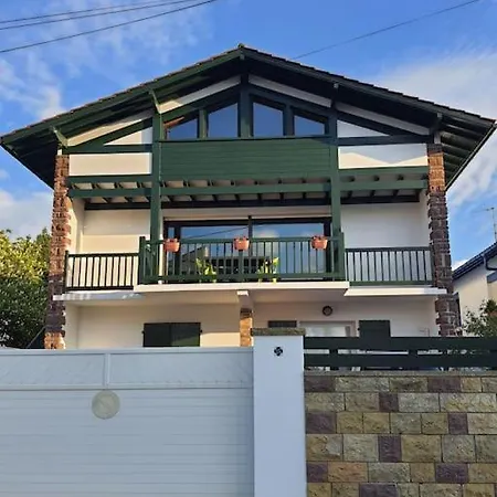 Basque House Apartment